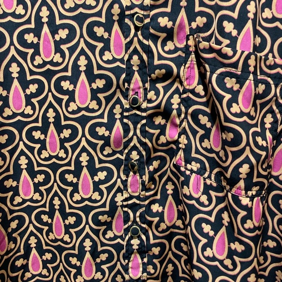 Rose+Olive Designer Womens Black Gold Pink Patterned Button Down Top Size Medium - Picture 4 of 4